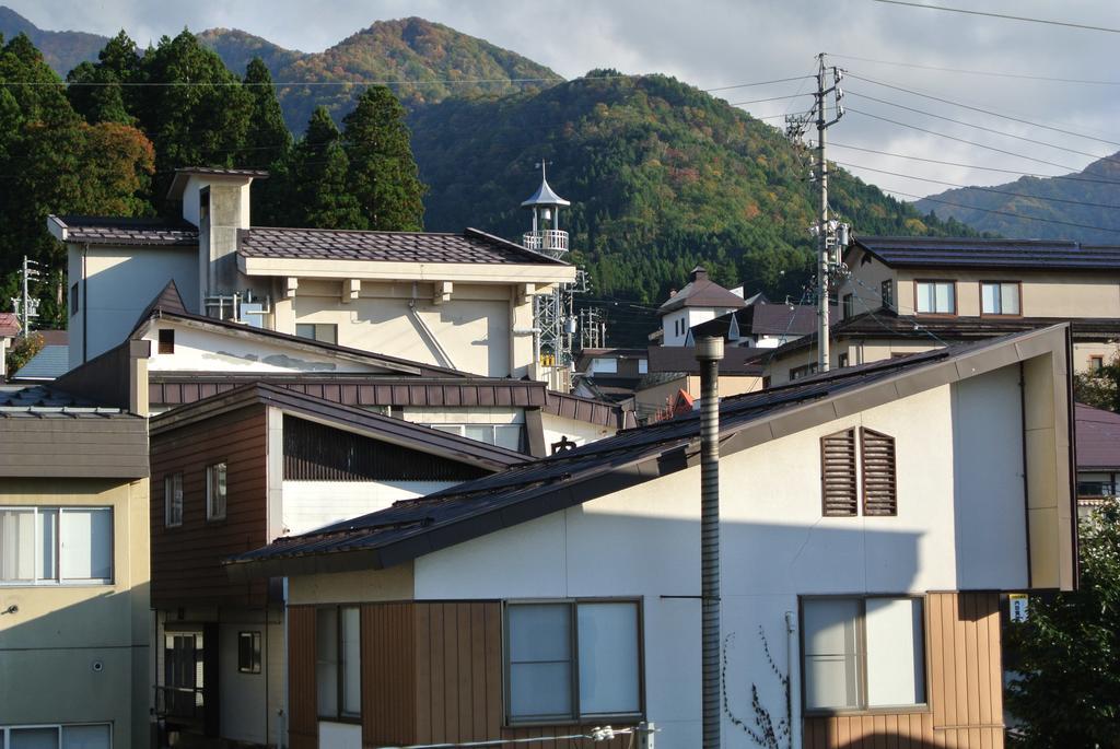 ホテル しなざわ 野沢温泉村 エクステリア 写真
